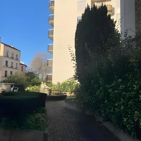 Climatise Paris Expo Porte De Versailles - Dome De Paris , Near Transportation Links Apartment *