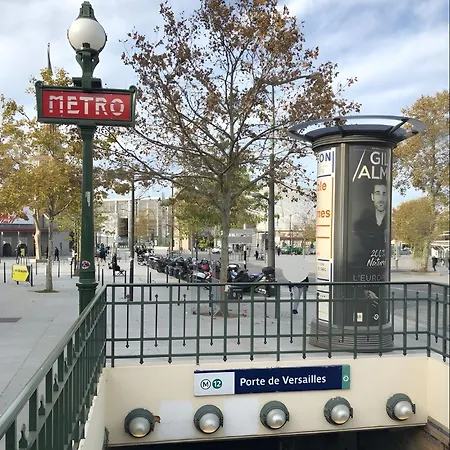 Climatise Paris Expo Porte De Versailles - Dome De Paris , Near Transportation Links Apartment Vanves